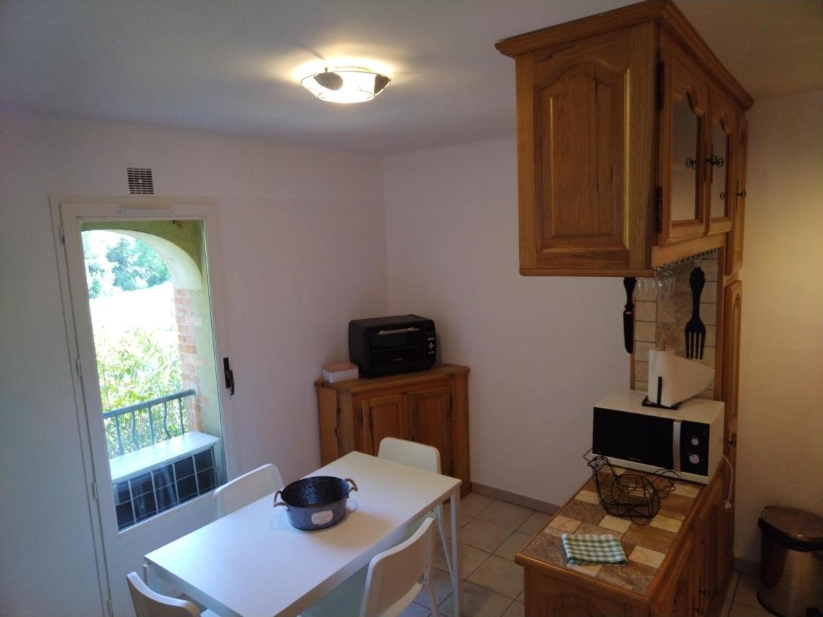 Le Provence Avec Piscine, Climatisation Et Parking Apartment Uzes Exterior photo