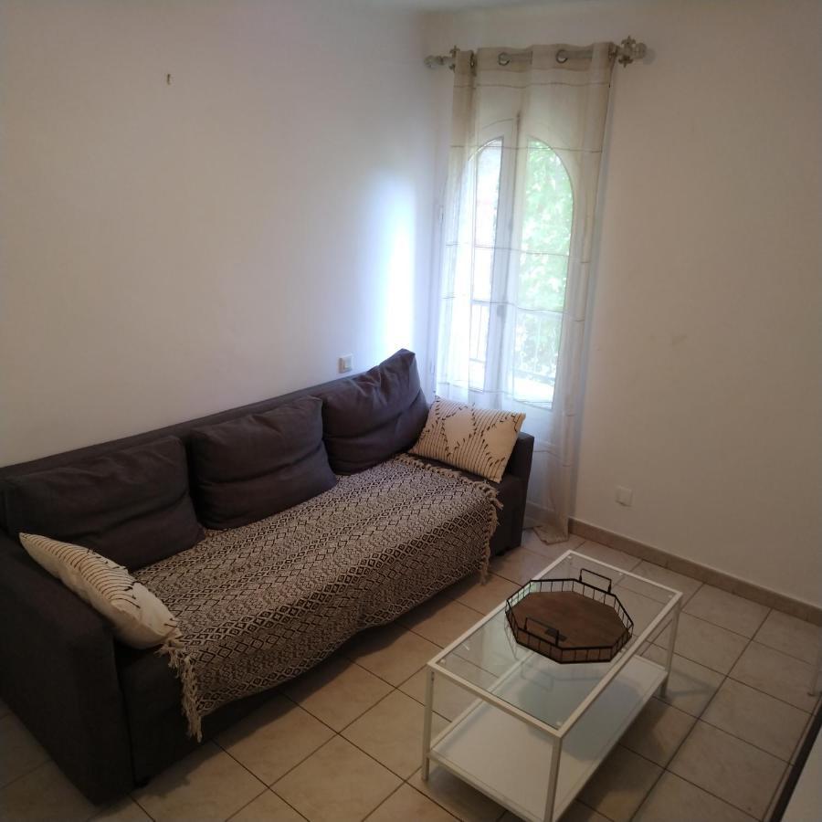 Le Provence Avec Piscine, Climatisation Et Parking Apartment Uzes Exterior photo